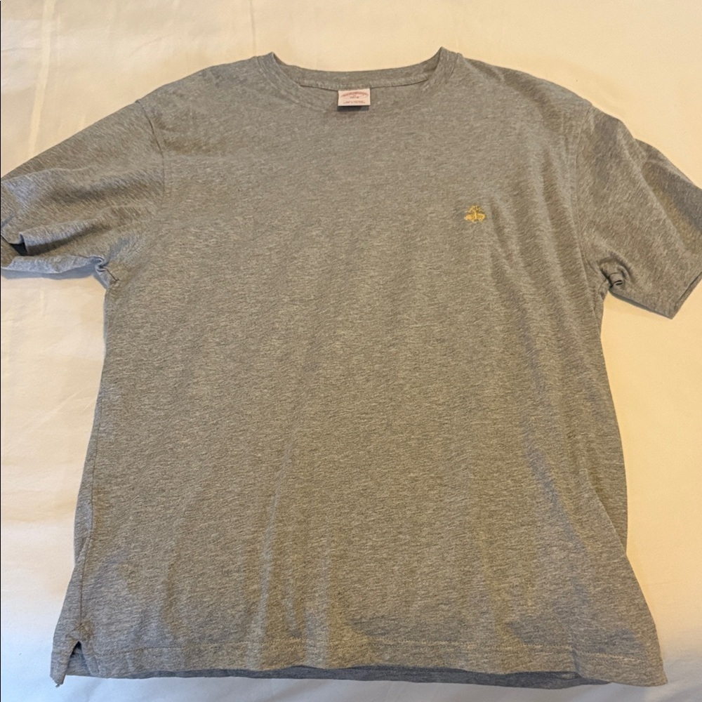 Brooks brother M tshirt